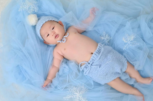湘西怀孕肚子起小疙瘩很痒